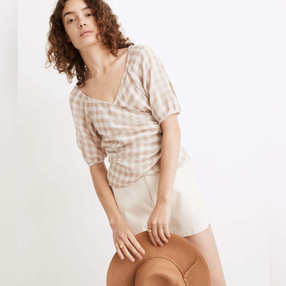 ⭐️ NWT Madewell Sweetheart Wrap Top in Gingham Check Tan and Cream MEDIUM